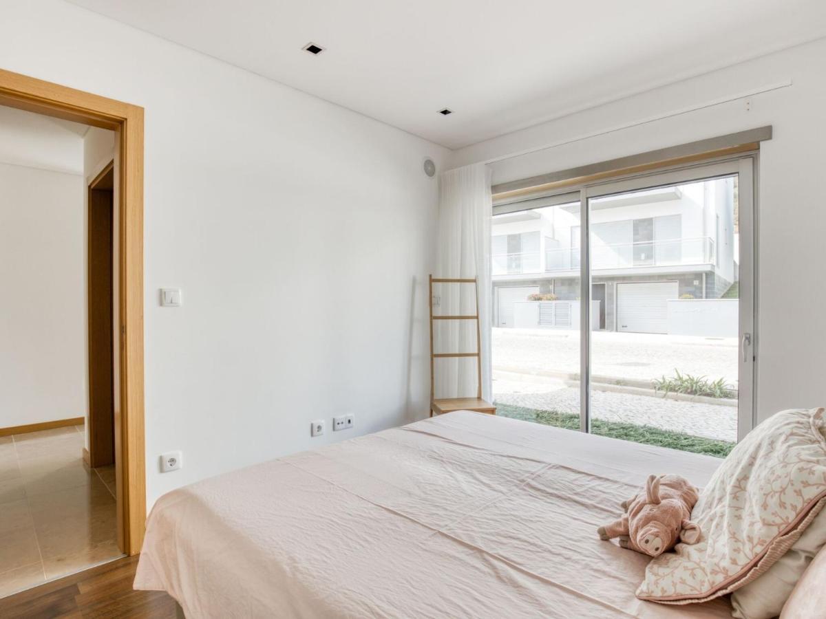 Modern Holiday Home In Salir Do Porto With Swimming Pool Salir de Porto Ngoại thất bức ảnh